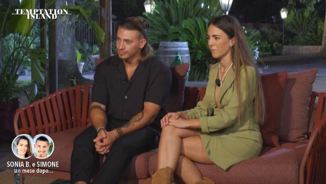 Simone e Sonia (foto Facebook Temptation Island)