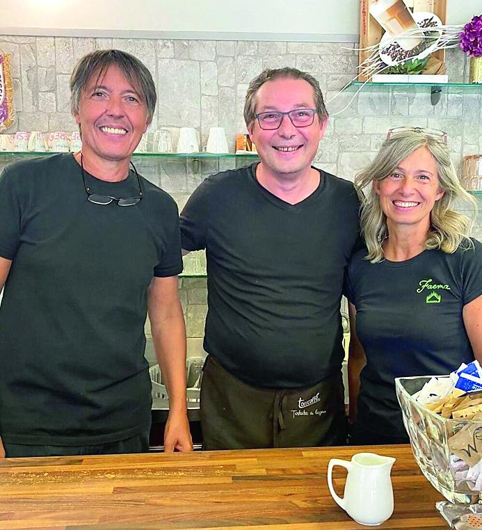 Cambia gestore il bar del tribunale. Luca Rozzi saluta: «Grazie per l’affetto»