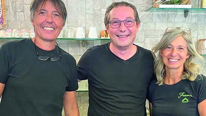 Cambia gestore il bar del tribunale. Luca Rozzi saluta: «Grazie per l’affetto»