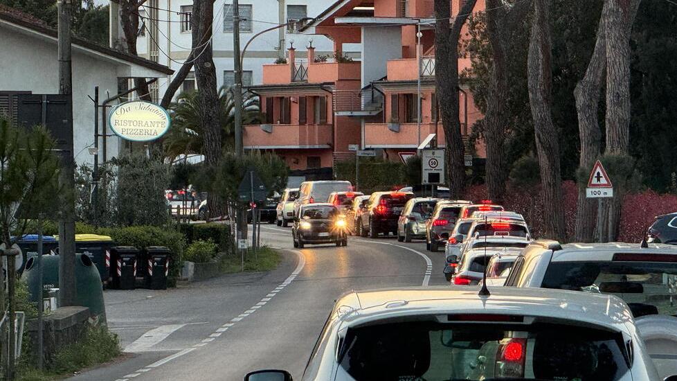 Buggiano, lavori al lago Azzurro. In arrivo ristori alle attività