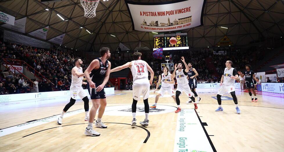 Basket, a dicembre e inizio febbraio i derby di Montecatini