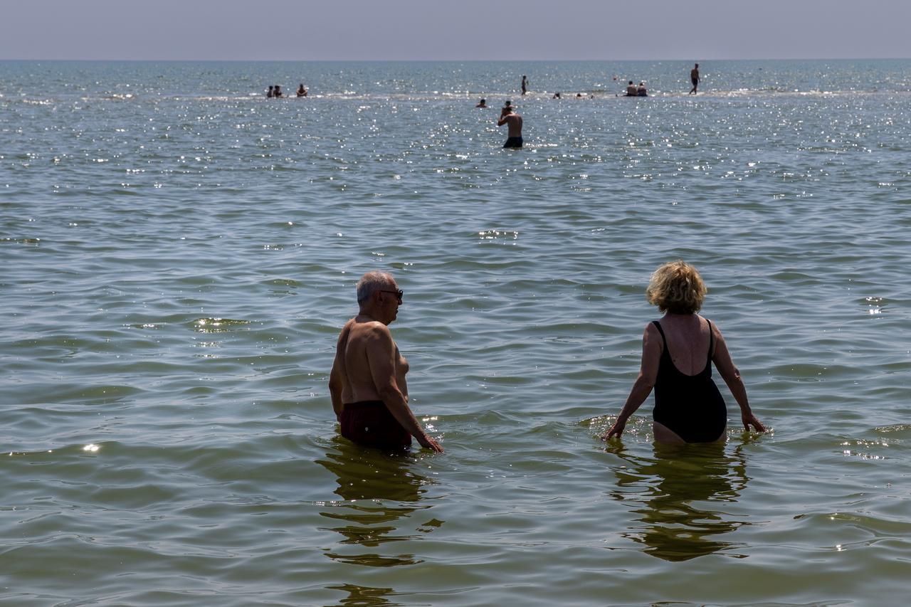 Porto Garibaldi e Goro, batteri in acqua nei limiti: si può tornare a fare il bagno