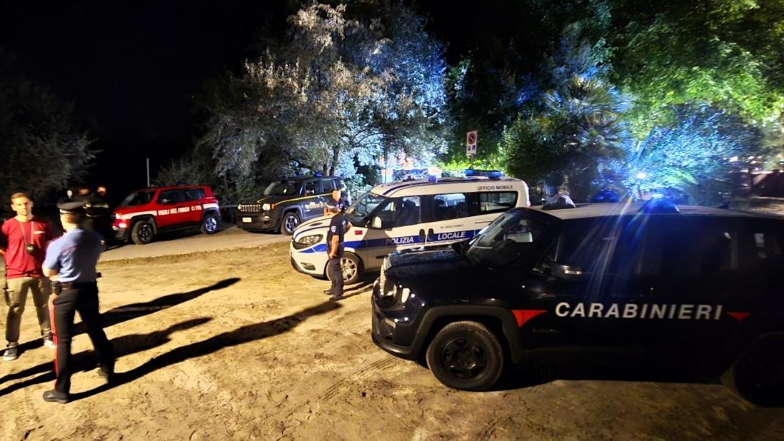 Lavoratori irregolari a Lido Volano, multato il titolare di uno stabilimento