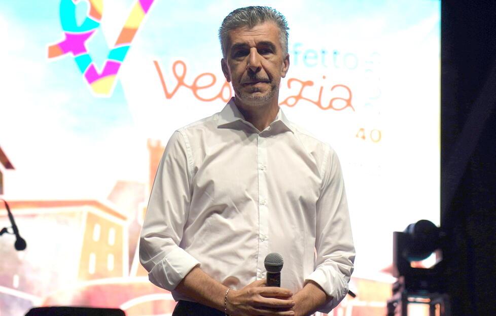 Gino Cecchettin a Livorno: «Il patriarcato c’è ancora, dobbiamo sradicare la violenza di genere»