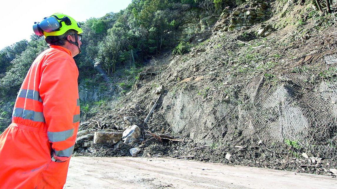 La frana che nel marzo 2024 ha interrotto la regionale 325