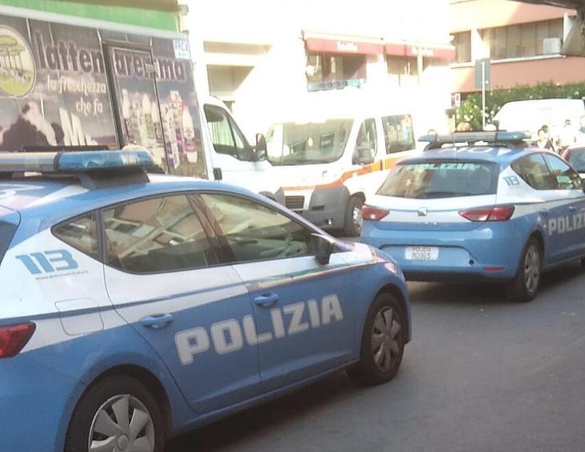 «Non rispetti la precedenza»: maxi rissa in via del Cardinale<br type="_moz" />
