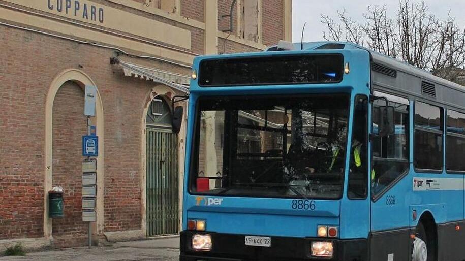 A Copparo i vecchi autobus “parlano” ancora