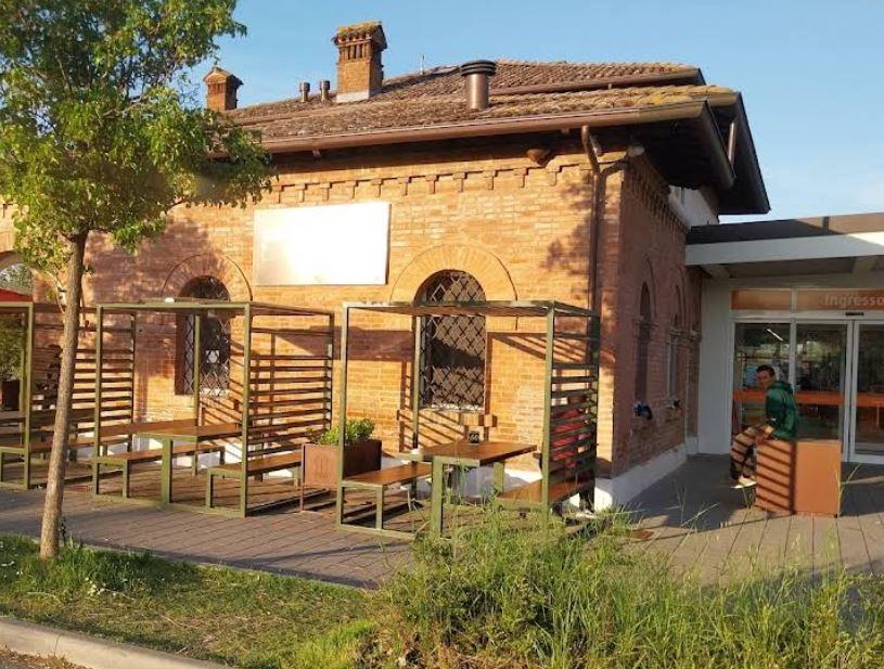 Colpo notturno alla pizzeria di Montecavolo: rubata la cassa continua