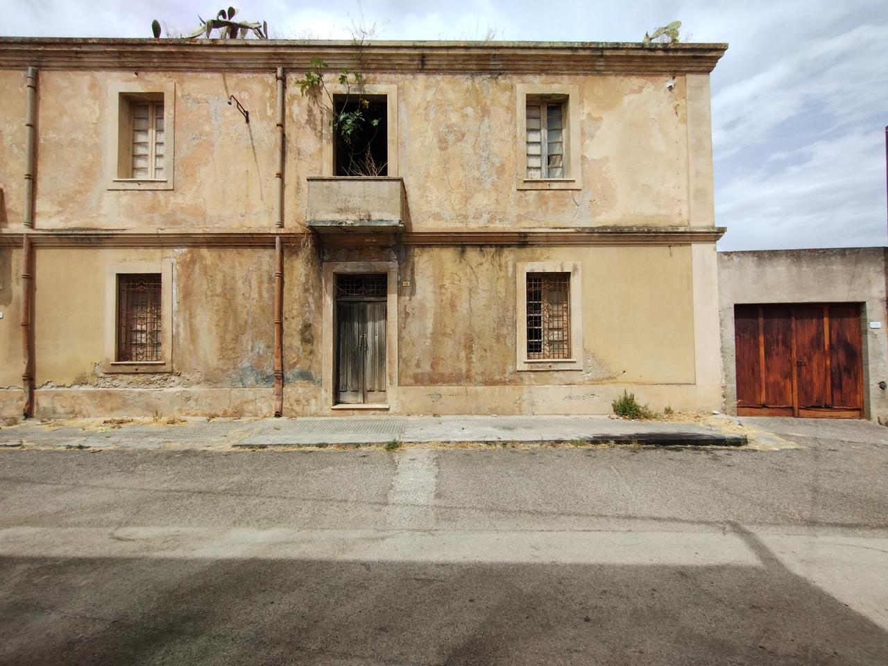 
	La villa Dalmasso ad Abbasanta


