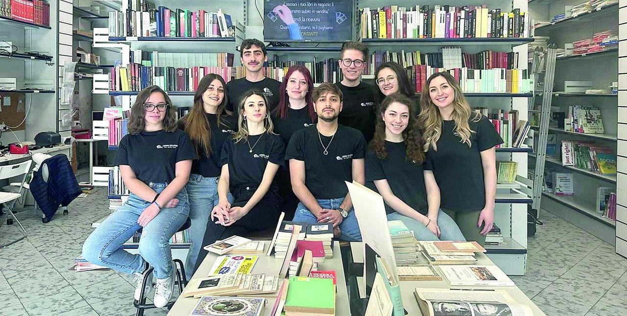 
	Lo staff del negozio di via di Reggiana

