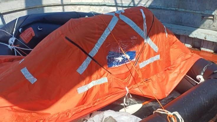 Porto Torres, la barca va a picco: tre pescatori salvati a nord dell’Asinara