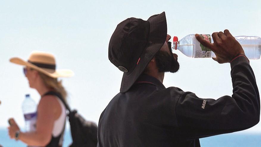 Arriva Caronte: l’afa e il caldo tornano sull’isola