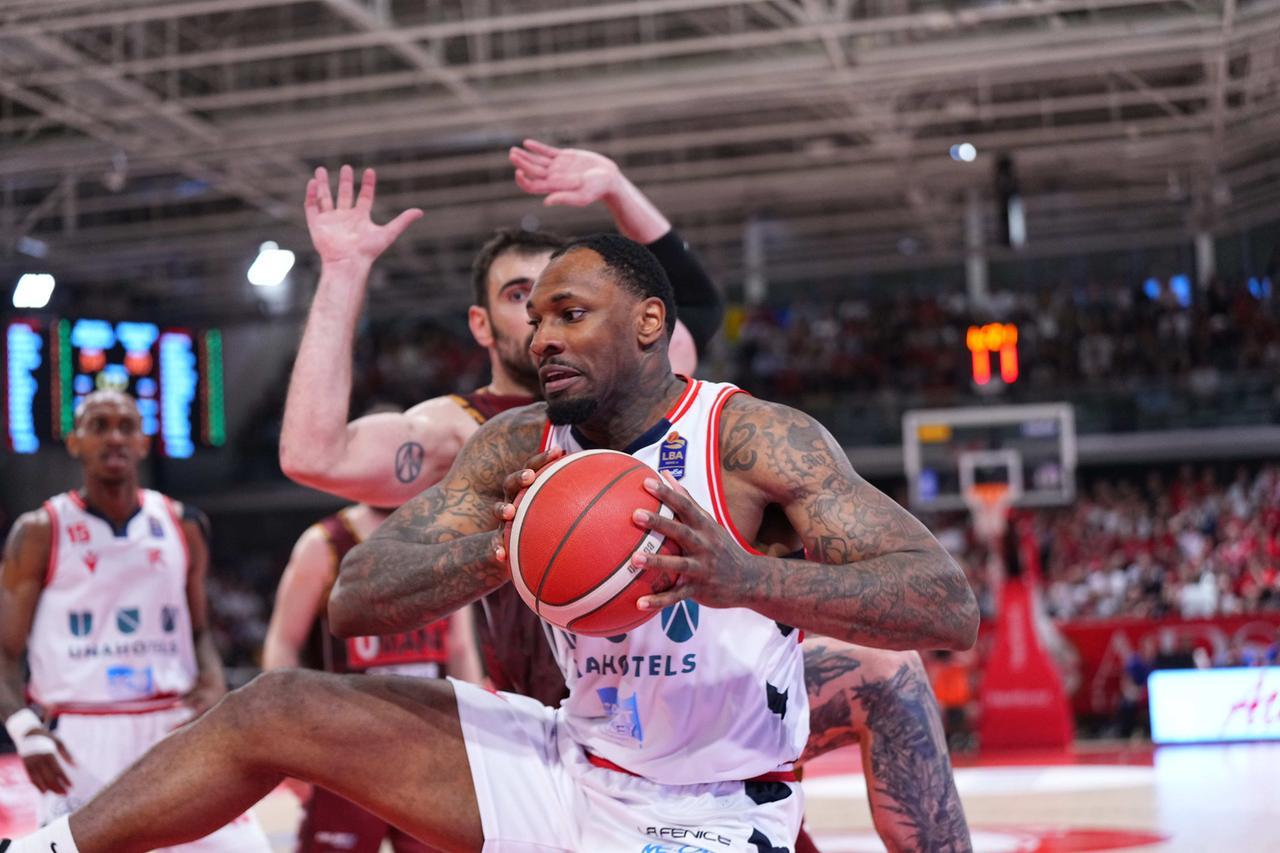 Pallacanestro Reggiana: se salta Faried c’è la suggestione Tarik Black