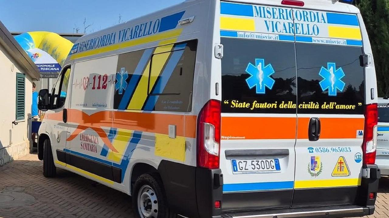 Livorno, marinaio si rompe una mano colpito da un cavo d’ormeggio
