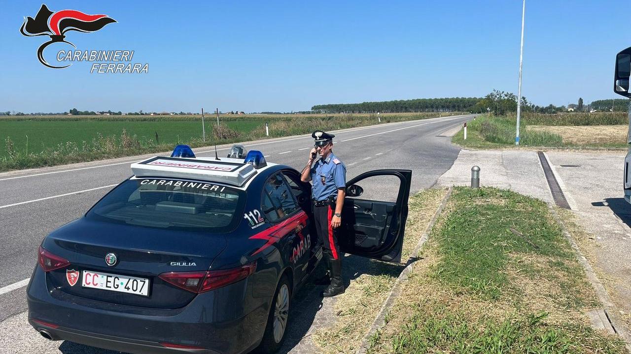 Non si ferma all’alt, inseguito e denunciato dai carabinieri a Portomaggiore