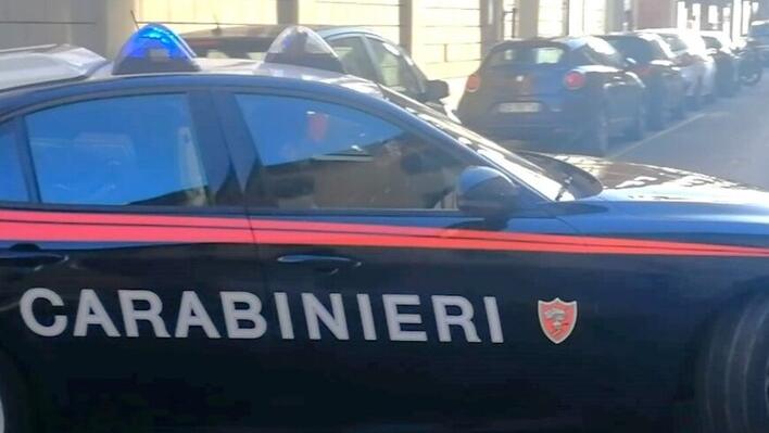 Piombino, maltratta la compagna: arrestato 20enne