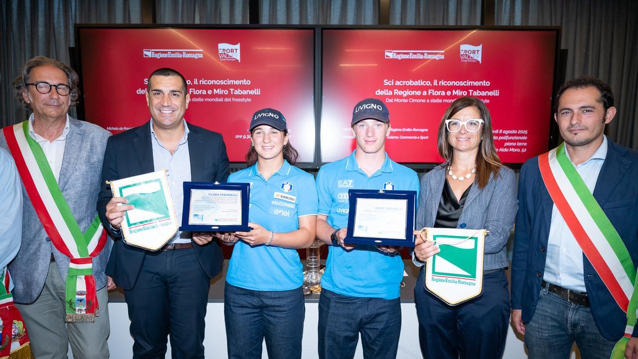 La premiazione di Flora e Miro Tabanelli in Regione