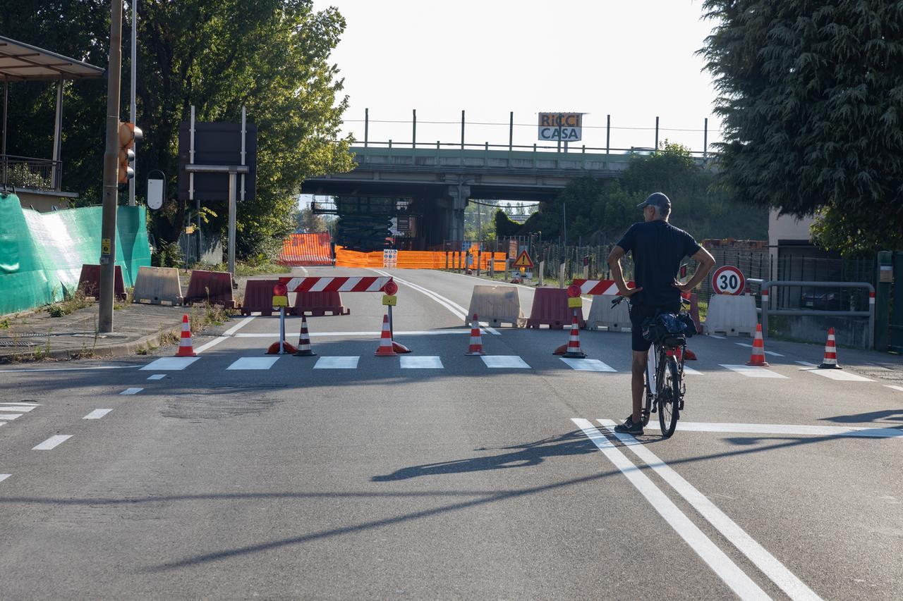 Traffico intenso zona fiera per la chiusura della Via Emilia