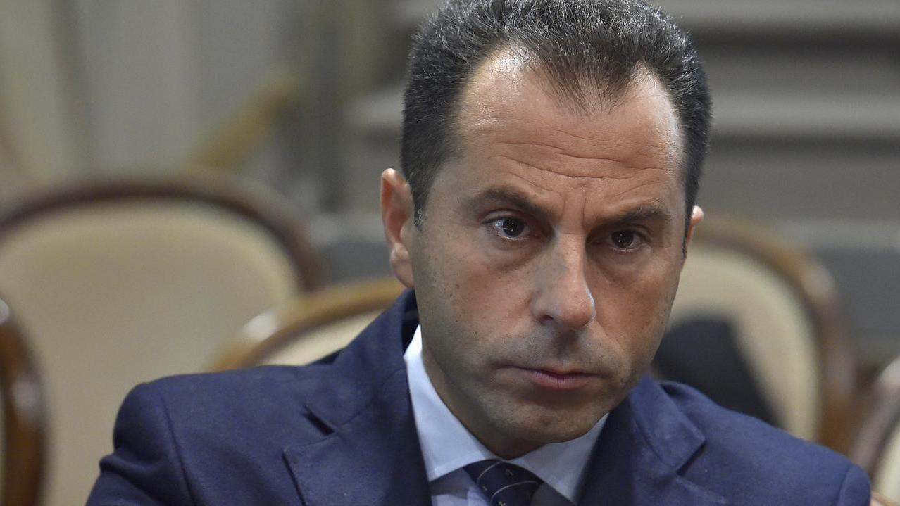 Salvini nomina il commissario straordinario dell’autorità portuale del mare di Sardegna: ecco chi è