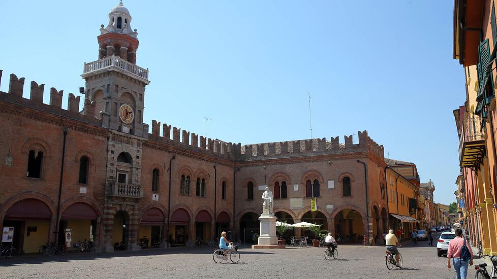 Cento, il volontariato perde i pezzi ma le frazioni non mollano