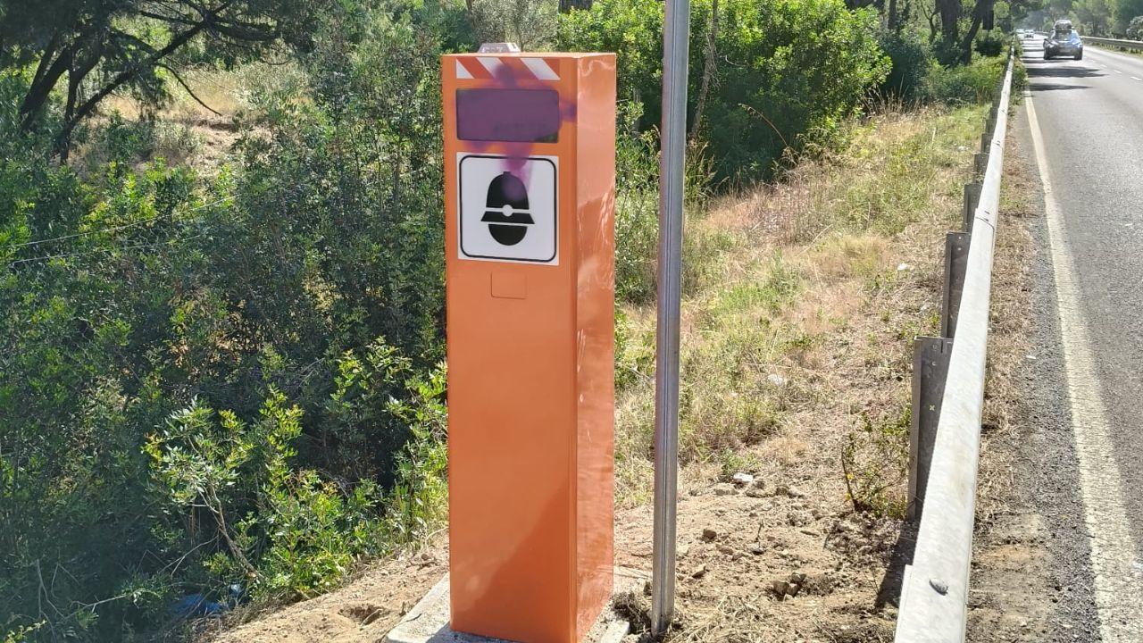 
	L'autovelox danneggiato

