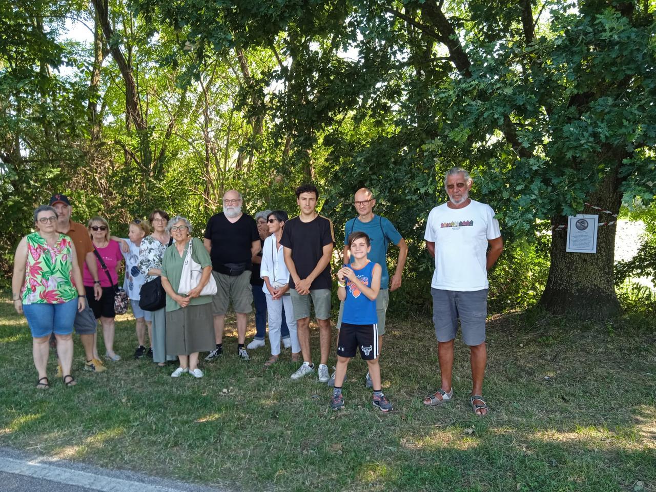 Final di Rero, residenti a ambientalisti: «Vogliono tagliare tutti gli alberi»