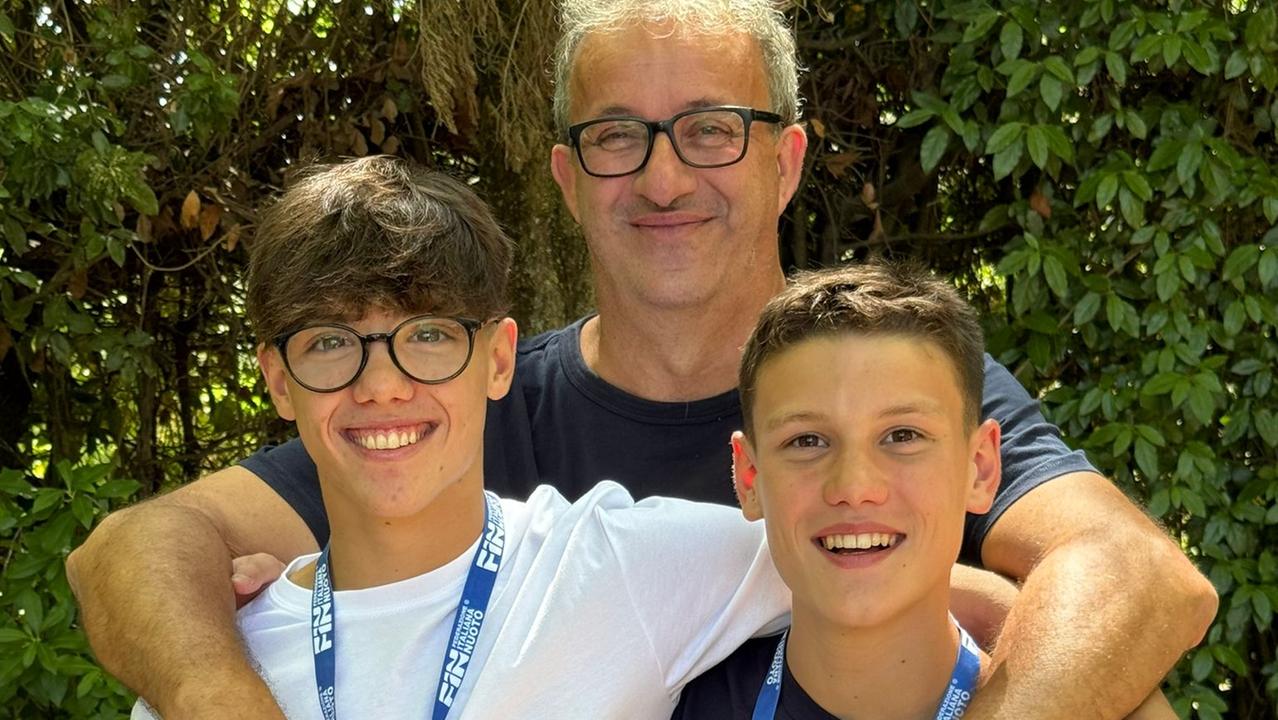 Nuoto, per Blue Wave Rosignano in acqua non ci sono rivali<br type="_moz" />