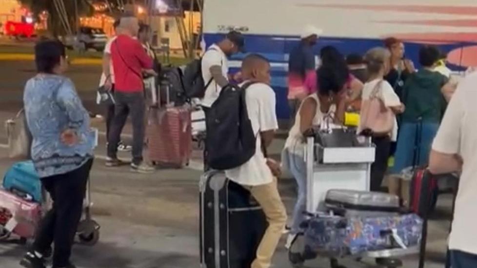 Il gruppo in attesa di notizie all’Havana