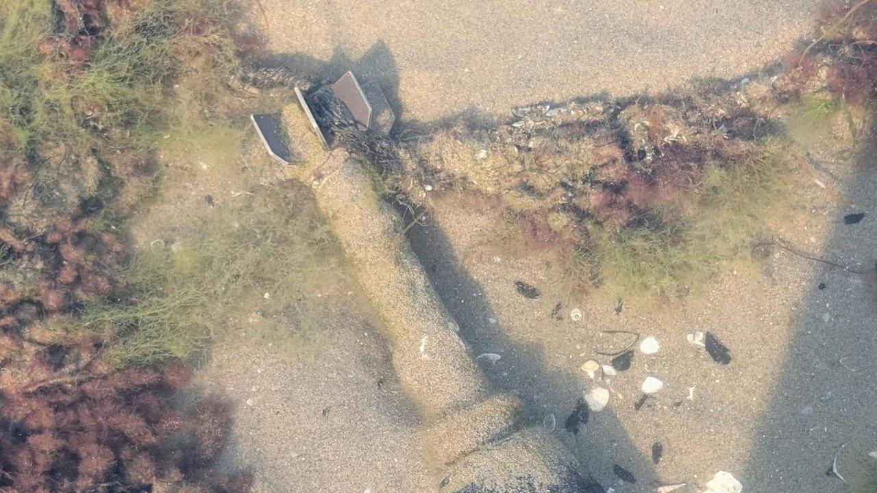 Lido Spina, il mare restituisce una bomba: partite le delicate operazioni
