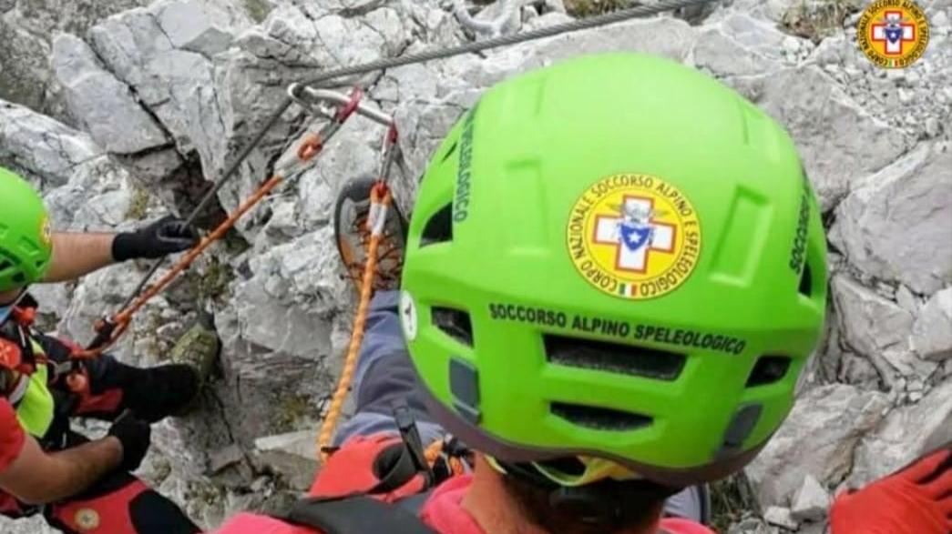 Si sente male sulla ferrata del Baranco: recuperati padre e figlia