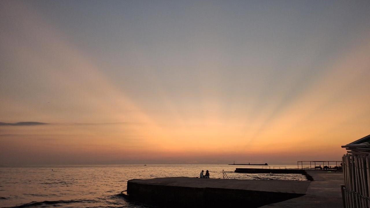 Livorno a colori: tramonto dai Pancaldi. Grazie a Maurizio Dibatte