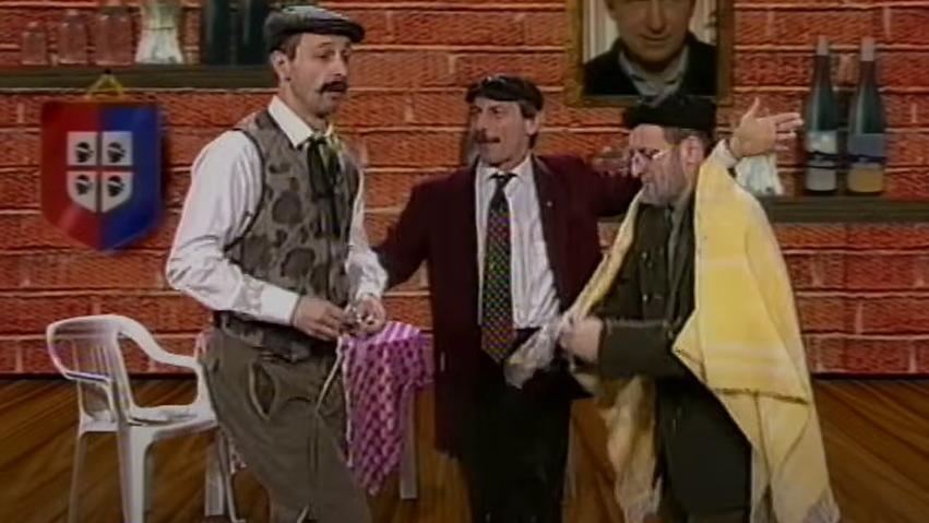 Aldo, Giovanni e Giacomo in "Nico e i Sardi"