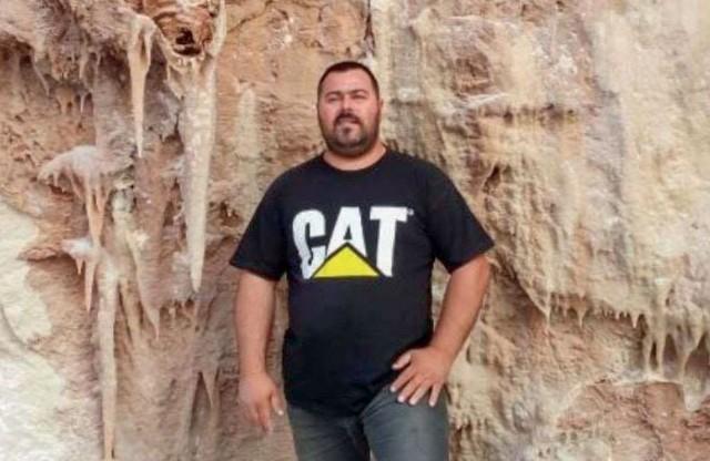 Davide Mameli, operaio morto in spiaggia dopo un malore: la comunità di Galtellì in lutto