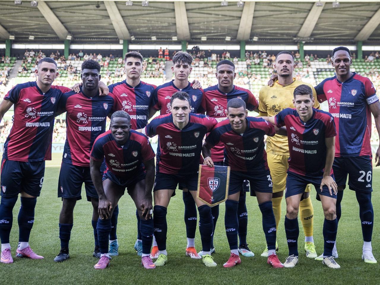Il Cagliari ufficializza i numeri di maglia, Esposito prende il 94