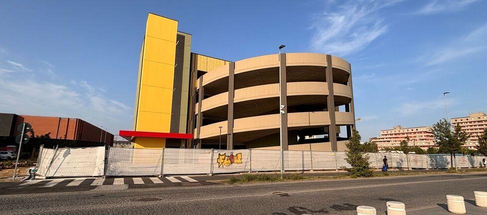 Parcheggi a Modena, un nuovo multipiano in zona stazione: quando aprirà