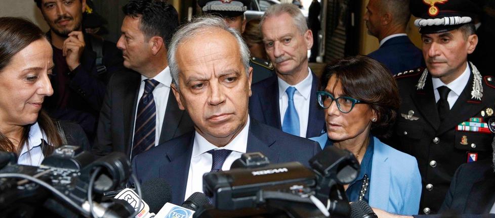 
	Il ministro Matteo Piantedosi durante una recente visita a Firenze

