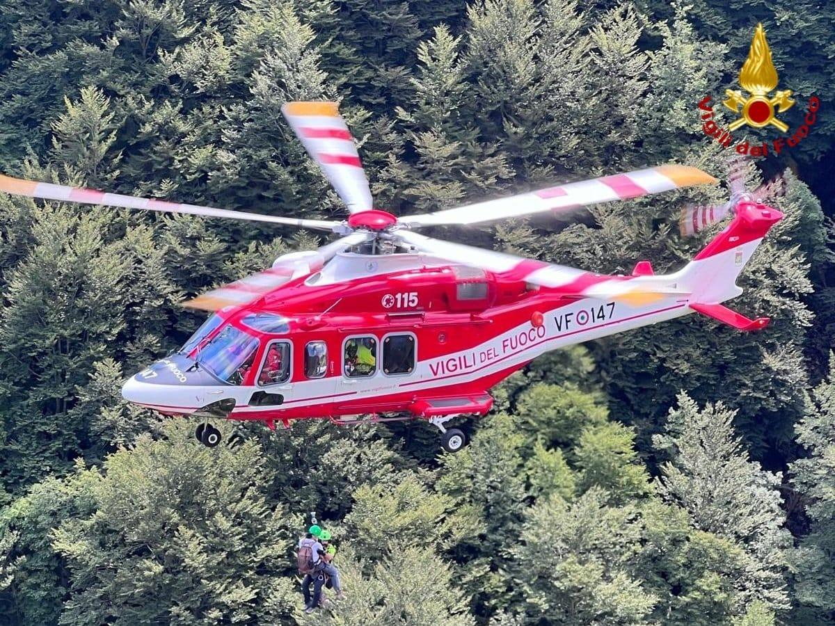 Rimane bloccato sulla ferrata Barranco del Dolo, 78enne salvato dai vigili del fuoco