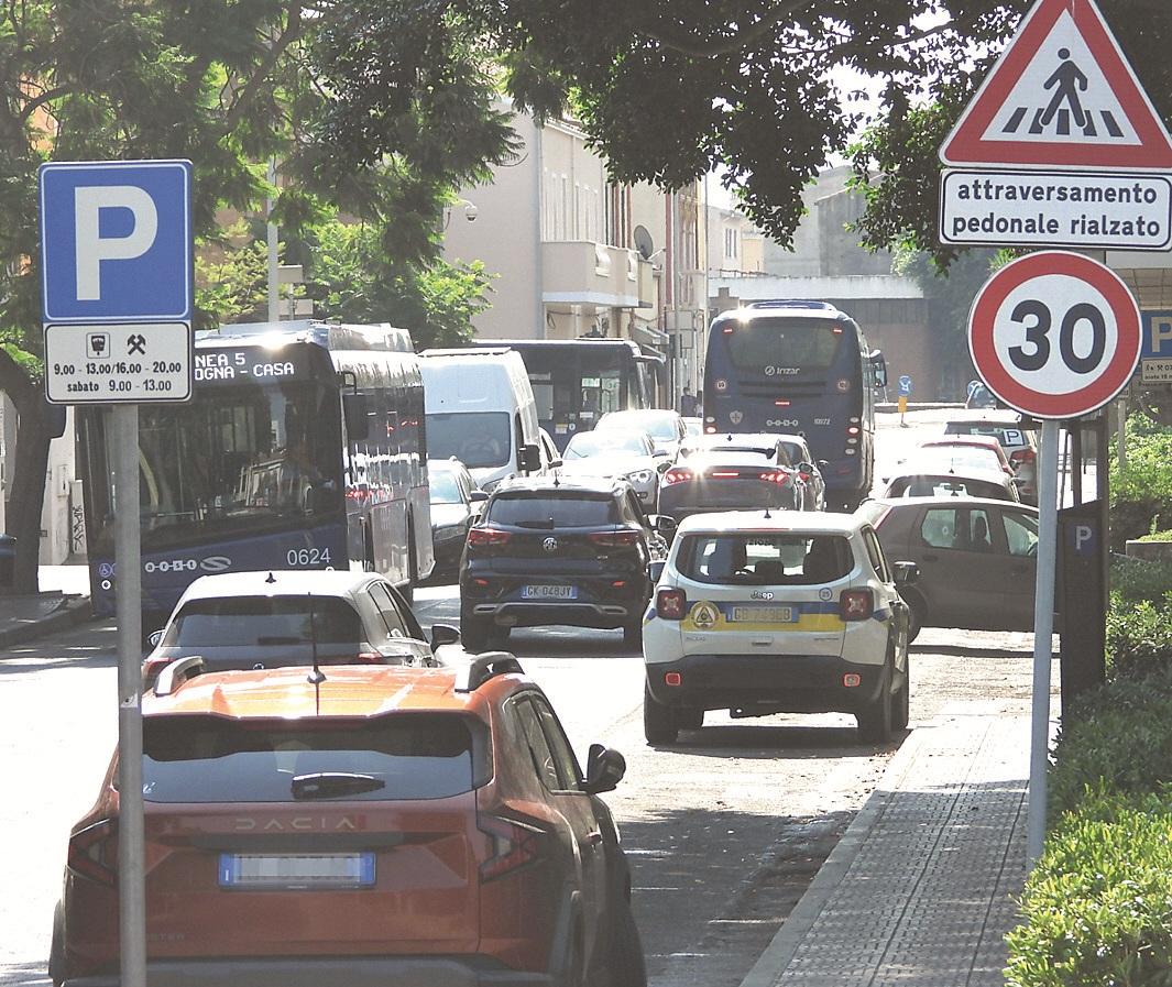 Zone 30 e nuovi spazi pedonali: il traffico cittadino cambia volto