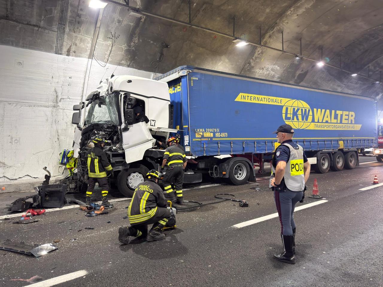 Schianto sulla A1: muore un 57enne di Castelvetro