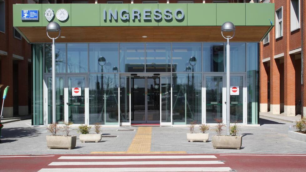 L'ingresso si una delle aree dell'ospedale Cisanello di Pisa