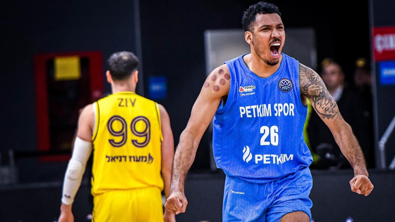 Pallacanestro Reggiana, ecco il nuovo centro: ufficiale Jaime Echenique