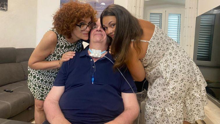Gianpiero Meloni con la moglie Francesca Capra e la figlia Carla<br />
<br />
<br />
<br />
<br />
<br />
<br />
<br />
<br />
<br />
<br />
