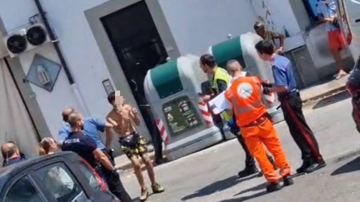 Caos al Soccorso Pubblico di Montecatini. Scazzottata e danni ai mezzi