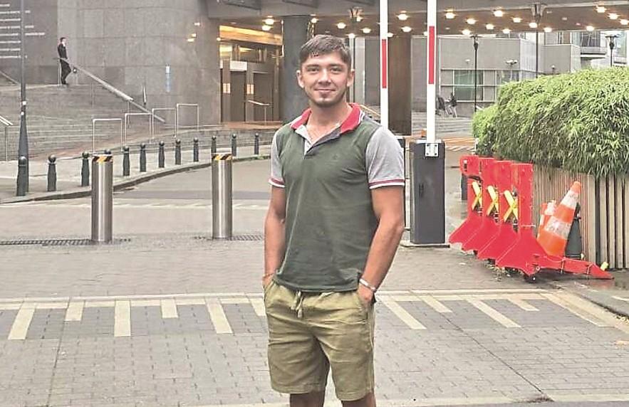 
	Laurentiu Gorea davanti al Parlamento Europeo

