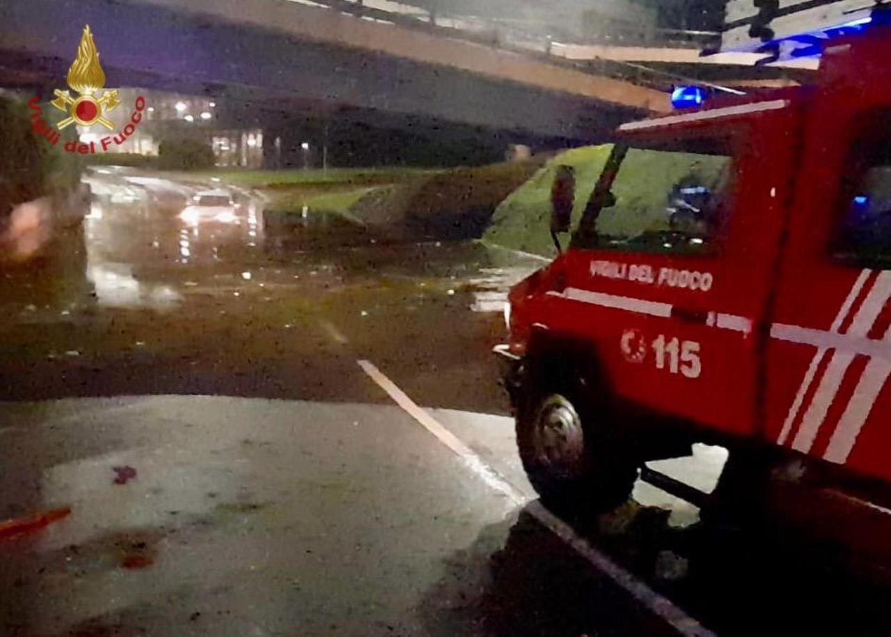 
	Allagamenti ad Arezzo, decine di chiamate ai viigli del fuoco (foto d'archivio)

