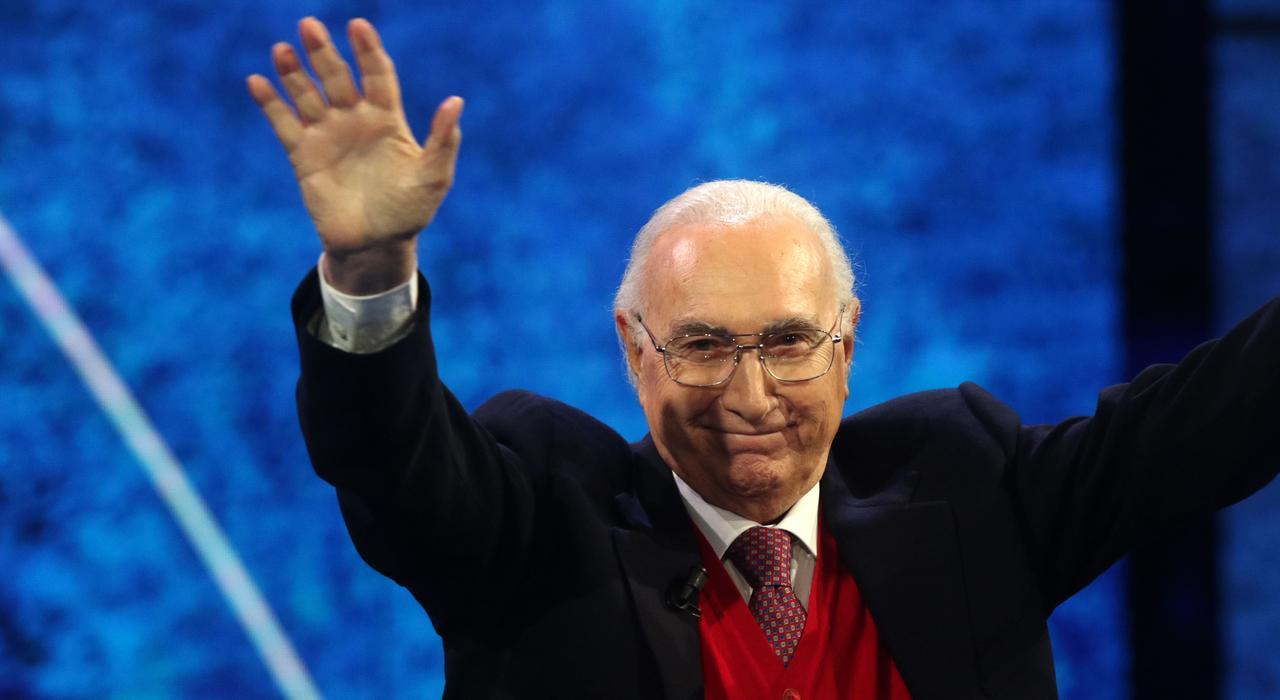 L’omaggio dell’Italia a Pippo Baudo