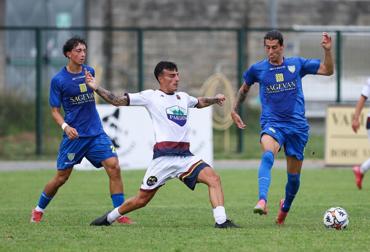 
	Un&rsquo;azione di gioco durante la gara col Camaiore

