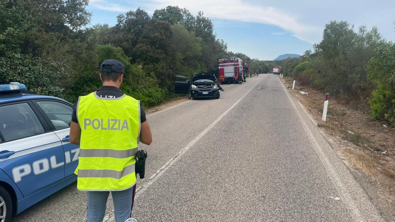 La polizia stradale sul luogo dell'incidente