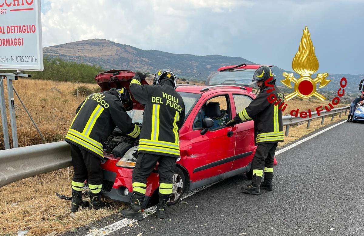 Incidente stradale vicino a Birori: soccorsi due feriti