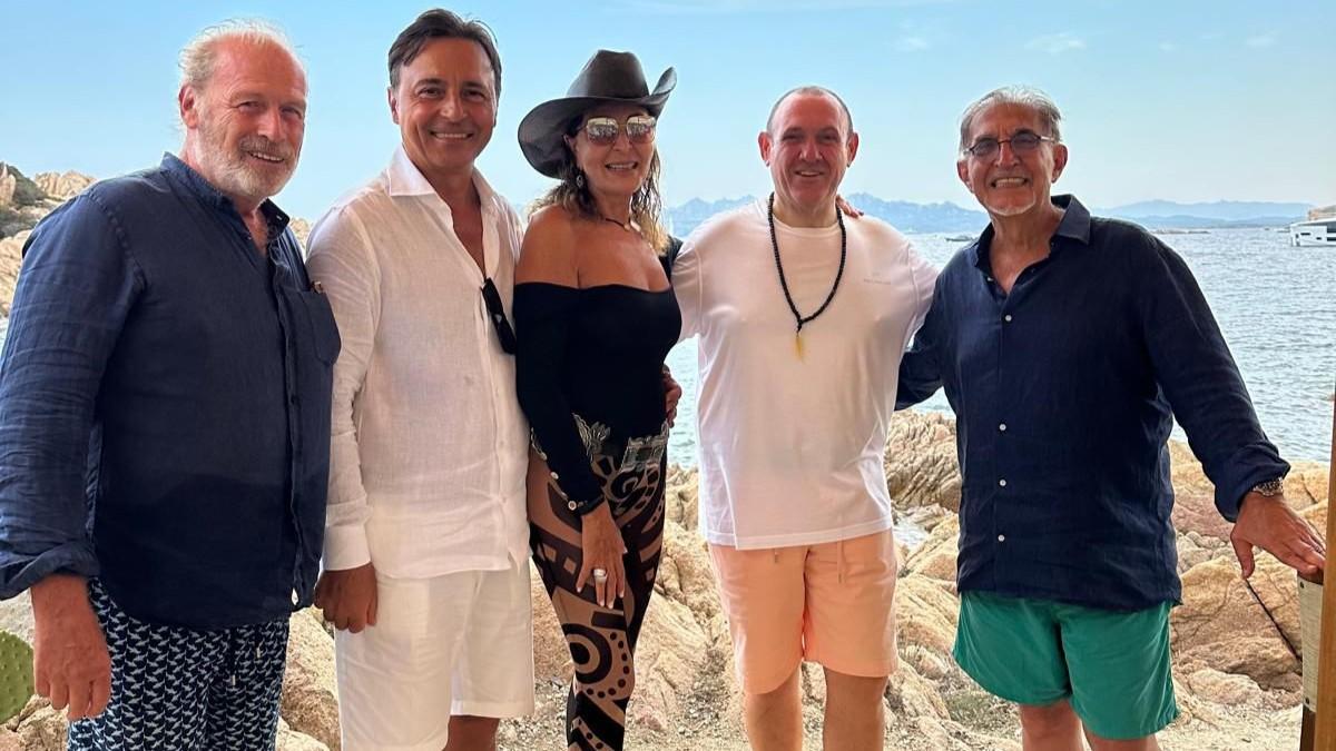 La Russa e Santanché sbarcano alla Maddalena: il pranzo di pesce nel ristorante extra lusso La Scogliera